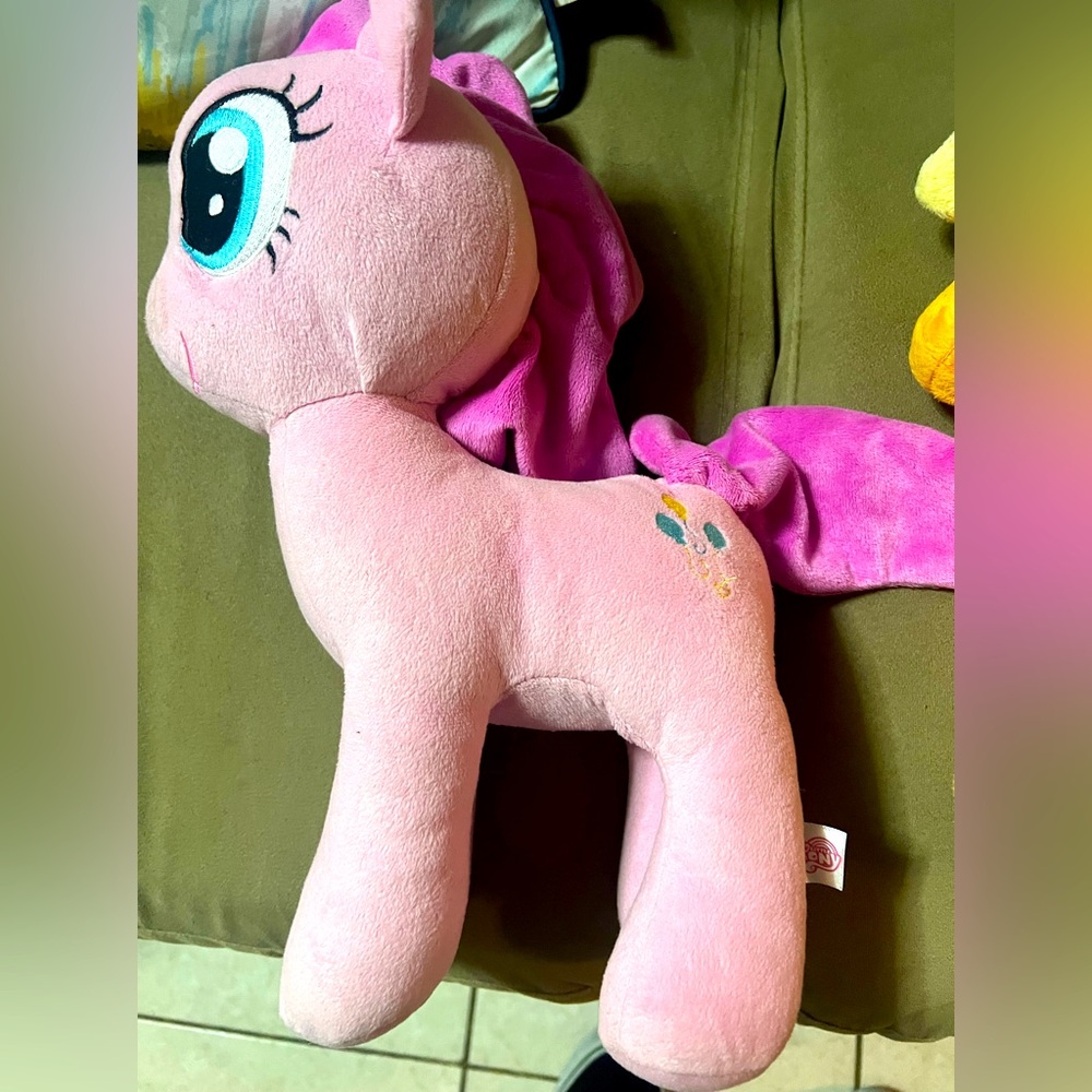 Toy little Pony